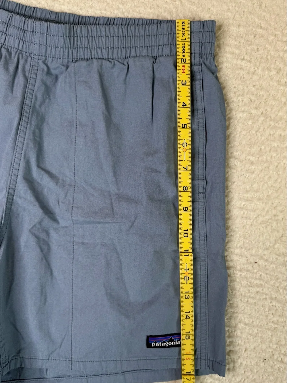 Patagonia Funhoggers Cotton Woven Shorts Blue #57145 Men's Size Medium